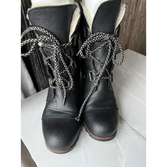 Sorel Joan of Arctic Leather Wedge Boots Black Heels Sz 9.5 Fur Wool Collar - Picture 6 of 16